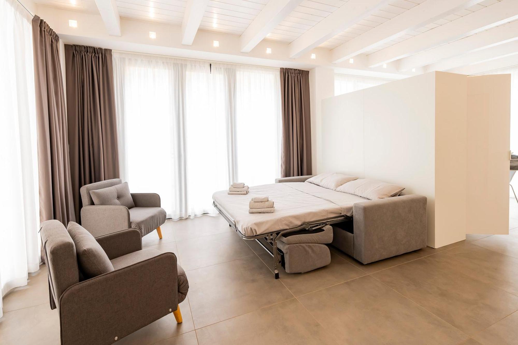 Apartment And Modern With Terrace! Pescara